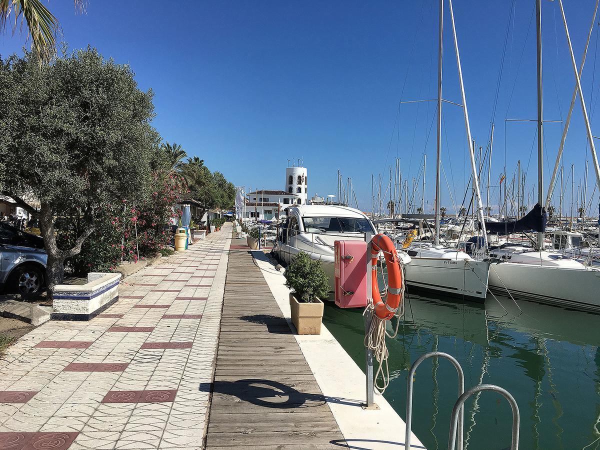 Apartment Oscar Sitges Bagian luar foto