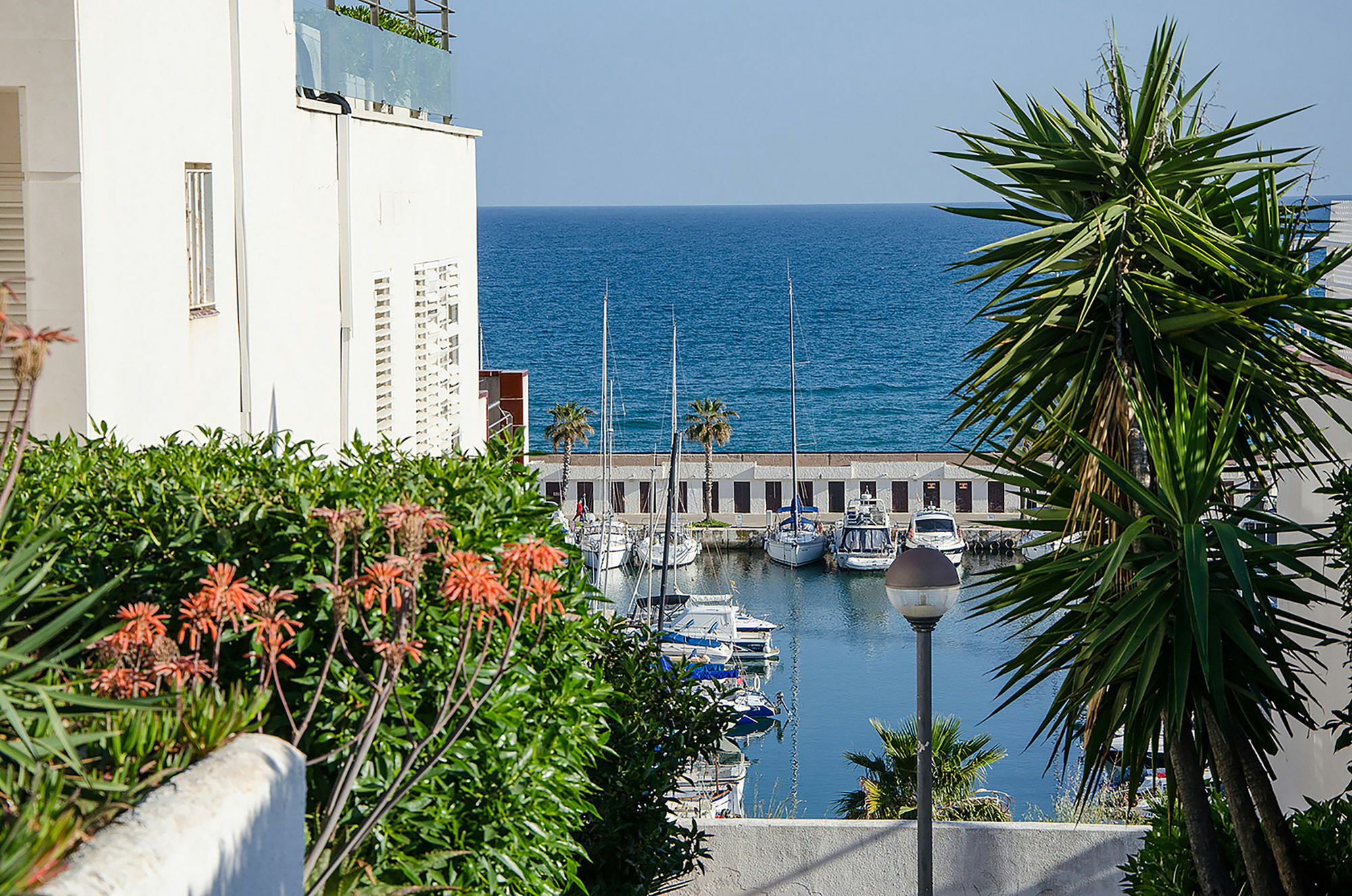 Apartment Oscar Sitges Bagian luar foto